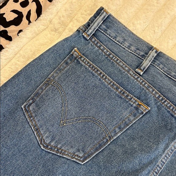 Levi’s 505 Men's Straight Fit Blue Jeans - Picture 13 of 14